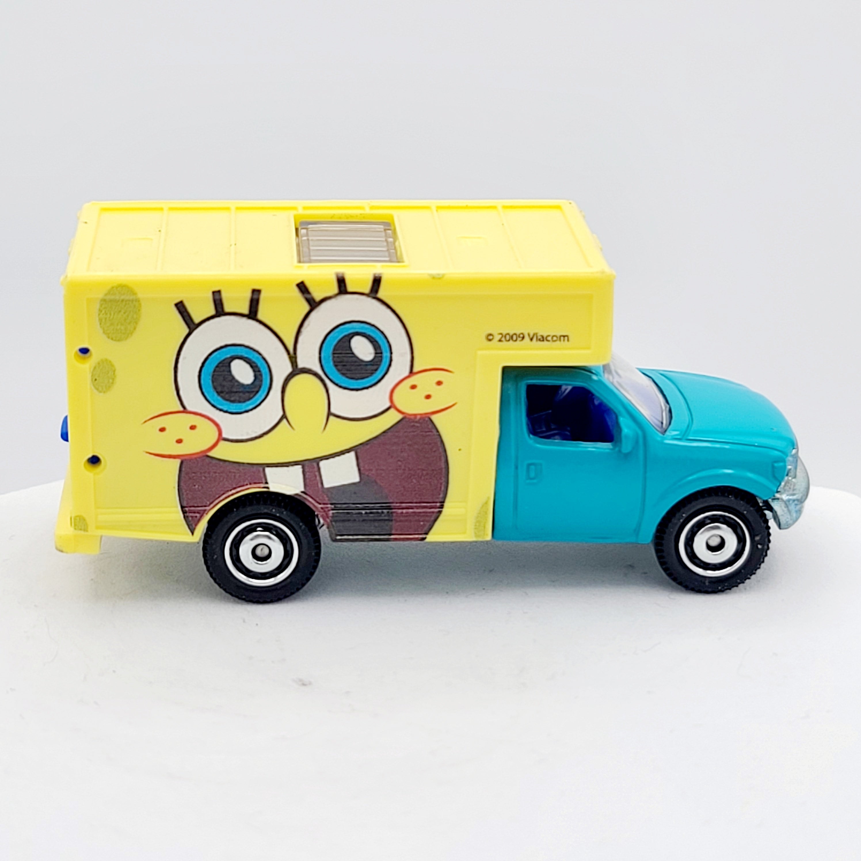 Matchbox MBX Moving Truck (2010 MBX 5 Pack Exclusive - Spongebob Squarepants)